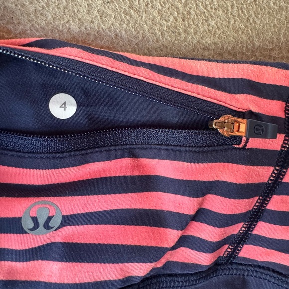 Lululemon Leggings Womens 4 Pace Pusher Cropped Blue Striped Zip Yoga Athletic - Picture 3 of 10